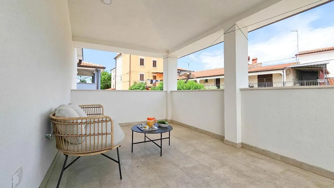 Villa Moreale Brtonigla