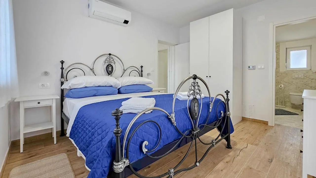 Villa Moreale Brtonigla Croatia