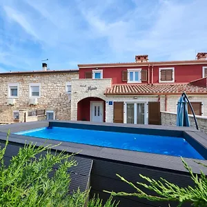  Villa Maris